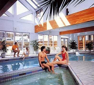 Banff Rocky Mountain Resort - Pool