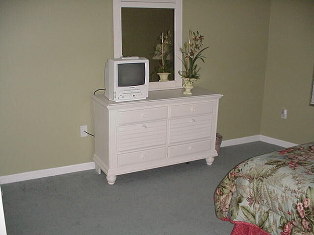 Amalfi Coast Resort - Unit Bedroom