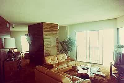 Penthouse Beach Club - Unit Living Area