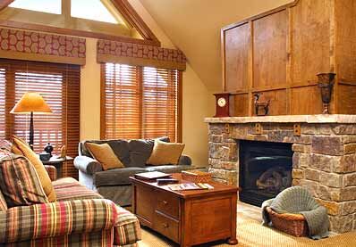 Hyatt Main Street Station - Unit Living Area