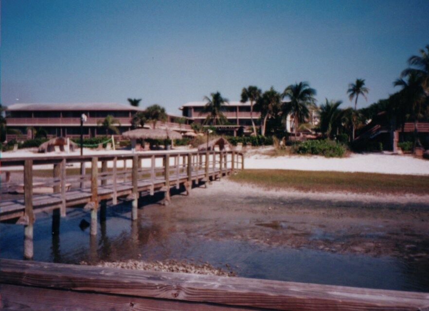 Caribbean Beach Club - Fishing Pier