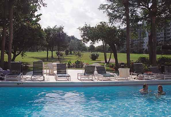 Wyndham Palm-Aire - Pool