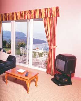 Laugharne Park - Unit Living Area