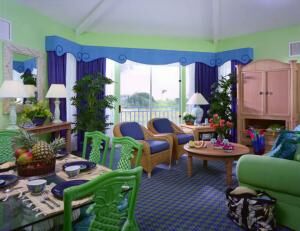 Holua Resort at Mauna Loa Village - Unit Dining & Living Areas