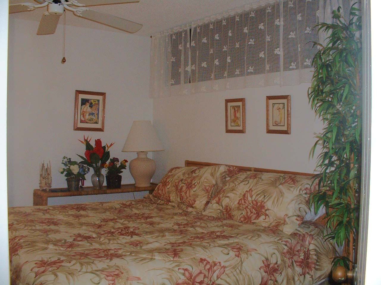 Kona Reef - Unit Bedroom