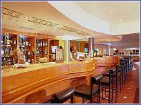 The Peninsula - Bar
