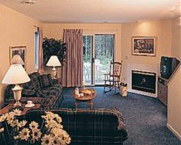 Wyndham Tamarack    - Unit Living Area