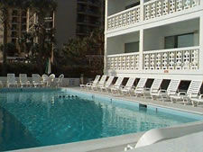 Riptide II Beach Club - Pool
