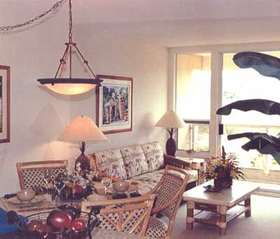 Maui Banyan Vacation Club - Unit Living Area