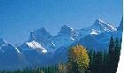 Chateau Canmore Quality Resort - mountains