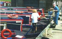 Classic Narrowboats at Barton Turns