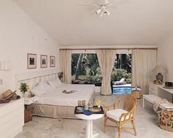 Villa Vera Hotel & Racquet Club - Inside a Unit