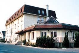 Le Relais du Plessis - Resort Entrance