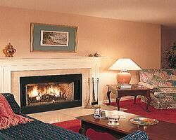 Room at the Wyndham Newport Onshore