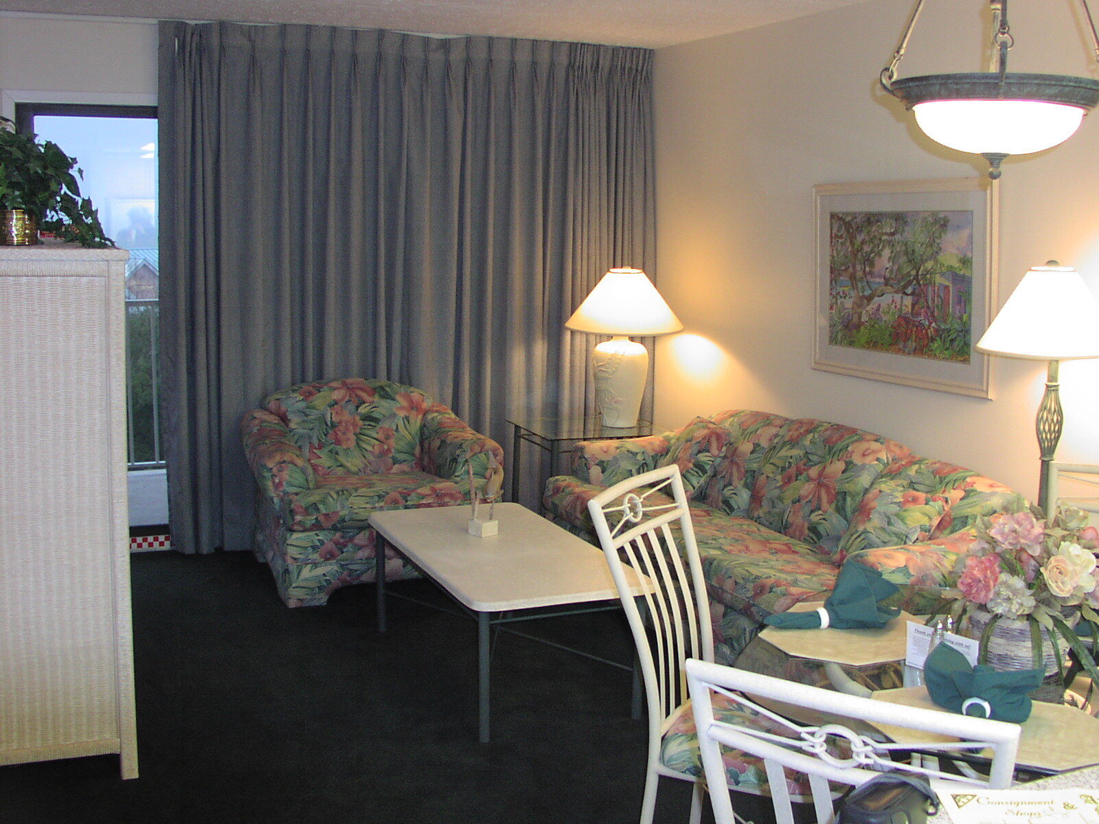 Bay Club - Unit Living Area