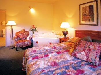 The Ridge Pointe - unit bedroom