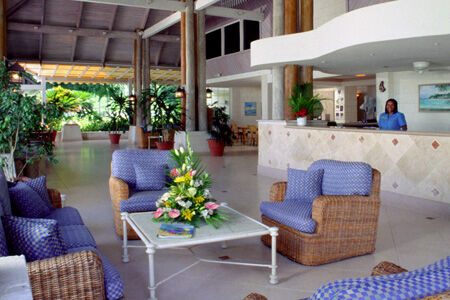 Divi Southwinds Beach and Racquet Club - Lobby
