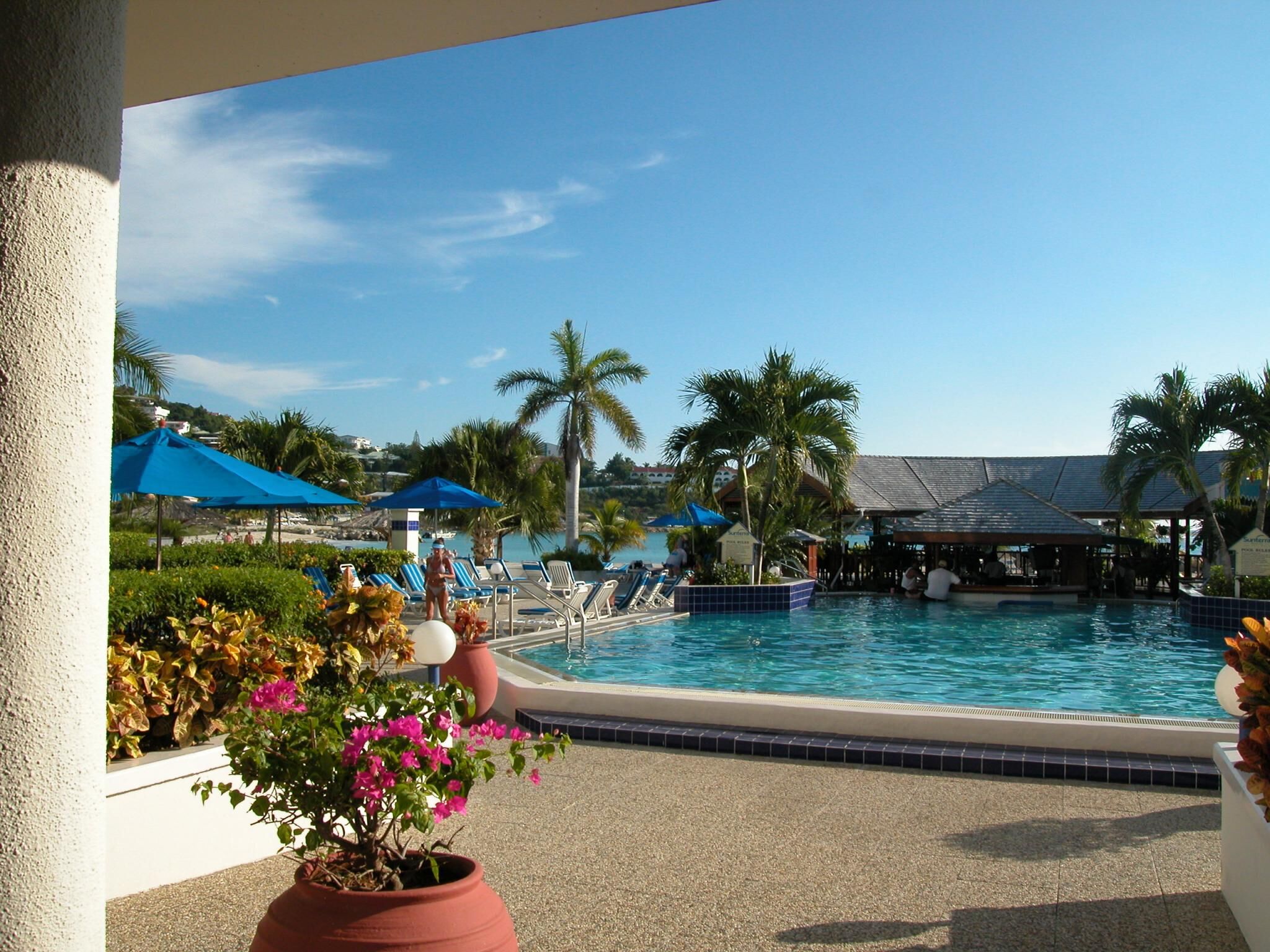 Royal Palm Beach Club - Pool