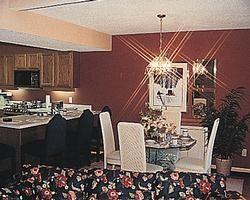 The Pines at Alpine Bay - Unit Dining Area