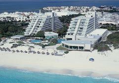 Park Royal Piramides Cancun