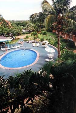 Maui Schooner - Pool