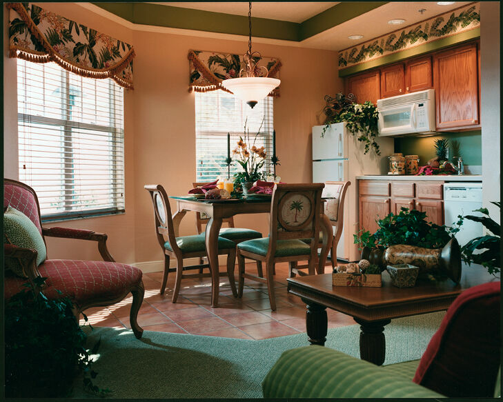 Sheraton Vistana Villages - Unit Dining Area