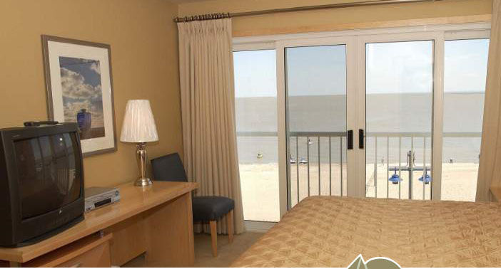 One bedroom suite (beach view)