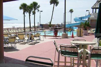 Daytona Beach Regency - Pool