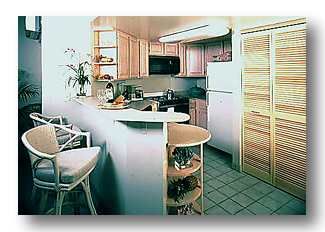 Kahana Falls - Unit Kitchen