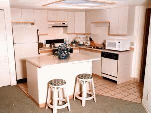 Maui Banyan Vacation Club - Unit Kitchen