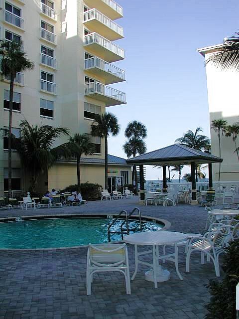 Wyndham Royal Vista - Pool