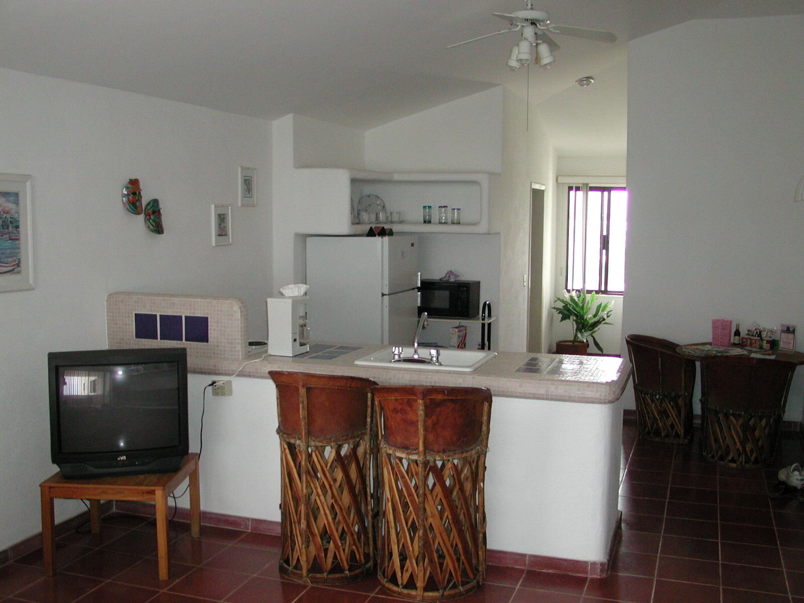 Condo Hotel Bahia - Unit Kitchen