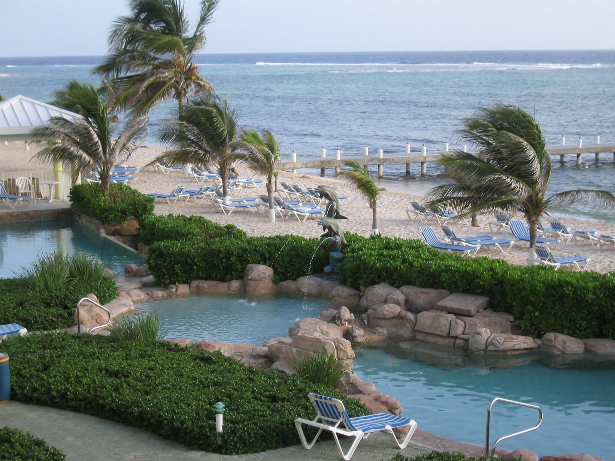 The Reef Resort - Pool