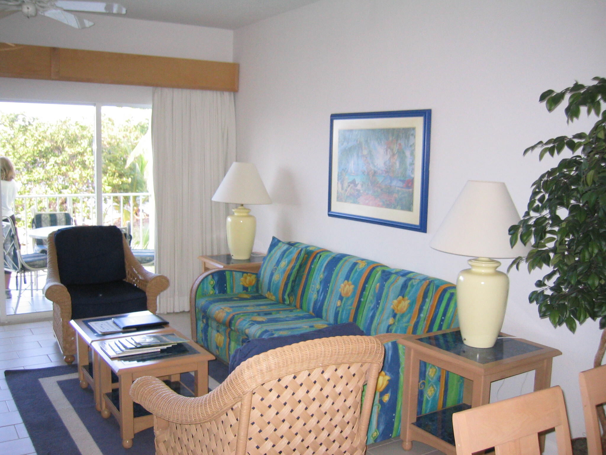 The Reef Resort - Unit Living Area