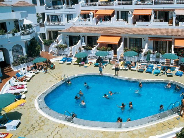 pool area