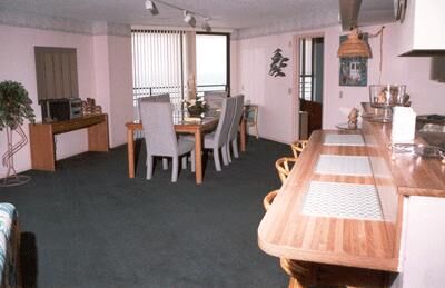Atlantic Terrace - Dining Area