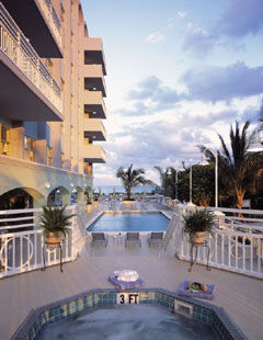 Solara Surfside - Pool