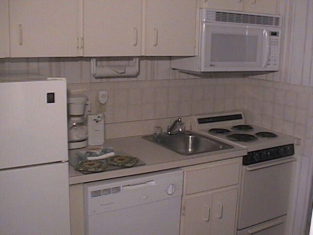 Sand and Surf Condominium - Kitchen