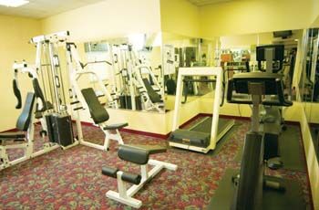 Orbit One Vacation Villas - Fitness Center 