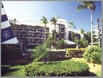 Mariner's Boathouse & Beach Resort