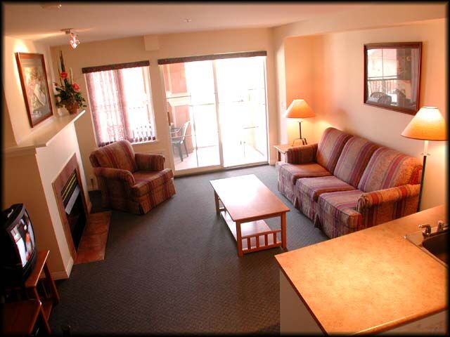 The Borgata Lodge at Quail Ridge Resort - Unit Living Area