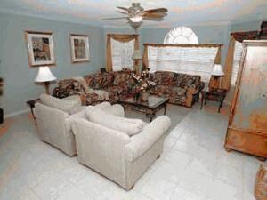 Florida Vacation Villas - Unit Living Area