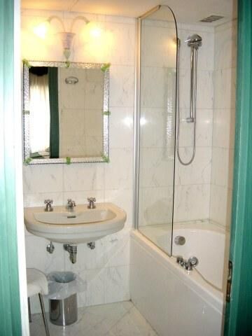 Palazzo del Giglio-Residenza Alberghiera - Unit Bathroom