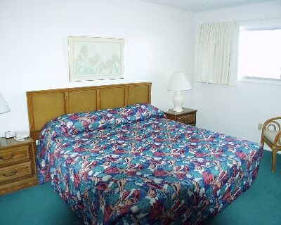The Summit - Unit Bedroom