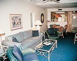 Shell Island Beach Club - Unit Living Area