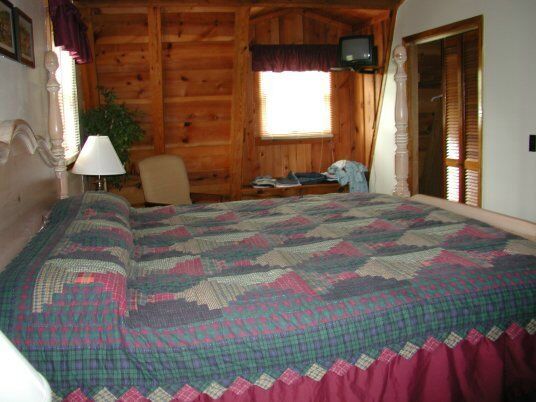 Fox Run Resort - Unit Bedroom
