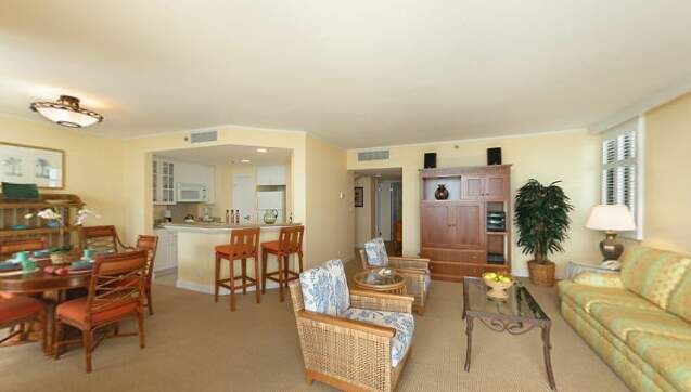 Hilton Grand Vacation Club at Hilton Hawaiian Village - Unit Living Room & Kitchen