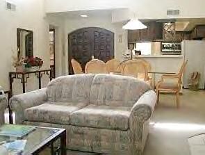 Scottsdale Camelback Resort - Living / Dining / Kitchen