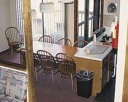 River Village I & II at Shawnee Resort - Unit Dining Area