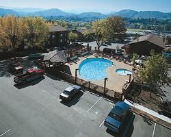 Oakmont Resort